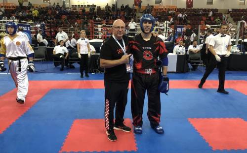 Student Marko Džin osvojio brončanu medalju u kickboxingu