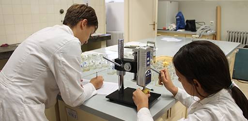 Laboratorij za fizikalno-kemijske analize voća