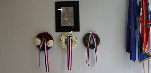 Postavljanje spomen ploče poginulim studentima Agronomskog fakulteta u Domovinskom ratu