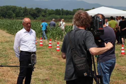 Završno predstavljanje IRI projekta „Razvoj autonomnog robotskog flotnog sustava za prepoznavanje i ekološko tretiranje korova – cRobot“.