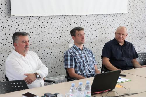 Završno predstavljanje IRI projekta „Razvoj autonomnog robotskog flotnog sustava za prepoznavanje i ekološko tretiranje korova – cRobot“.