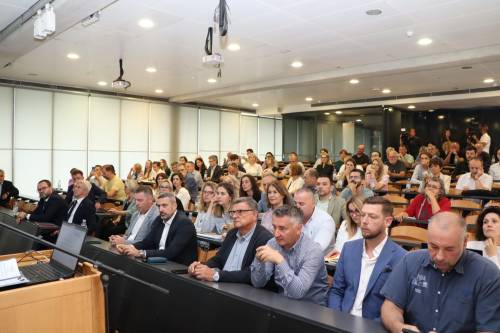 Održana Panel-rasprava: „Kako učinkovitije poticati hrvatsku poljoprivredu?”