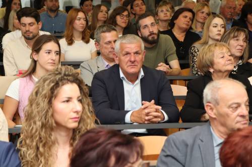 Održano predstavljanje sveučilišnog udžbenika „Ishrana bilja u hortikulturi, krajobrazu i kvaliteti hrane”