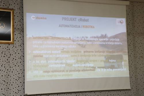 Završno predstavljanje IRI projekta „Razvoj autonomnog robotskog flotnog sustava za prepoznavanje i ekološko tretiranje korova – cRobot“.