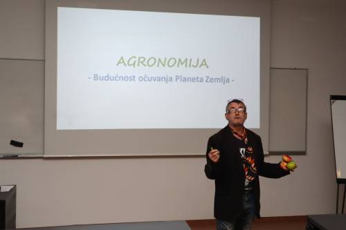 Predavanje: „Optimizam/Agronomija – prenosi ljubav Zemlje“